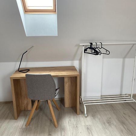 Vatus Apartmanhaz Vac Bagian luar foto