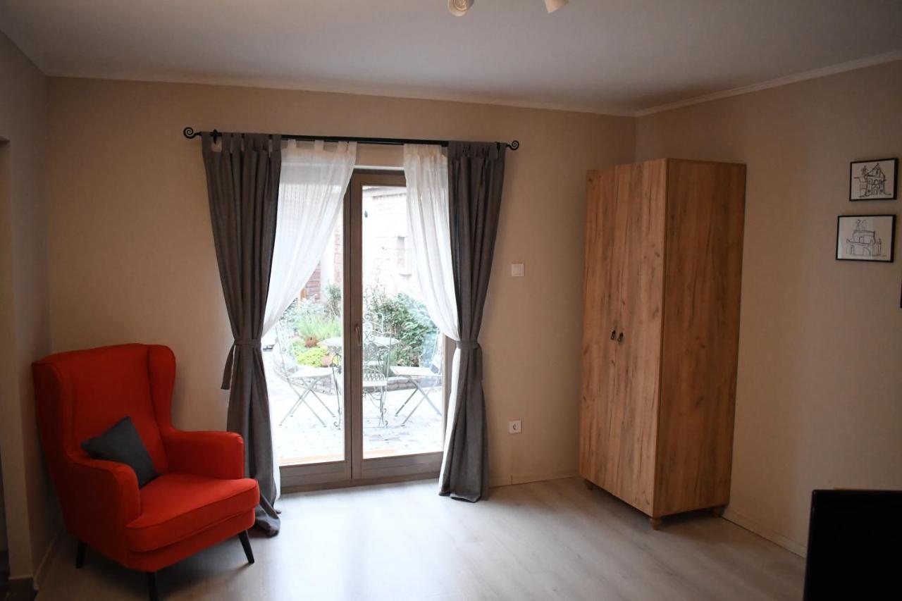 Vatus Apartmanhaz Vac Bagian luar foto