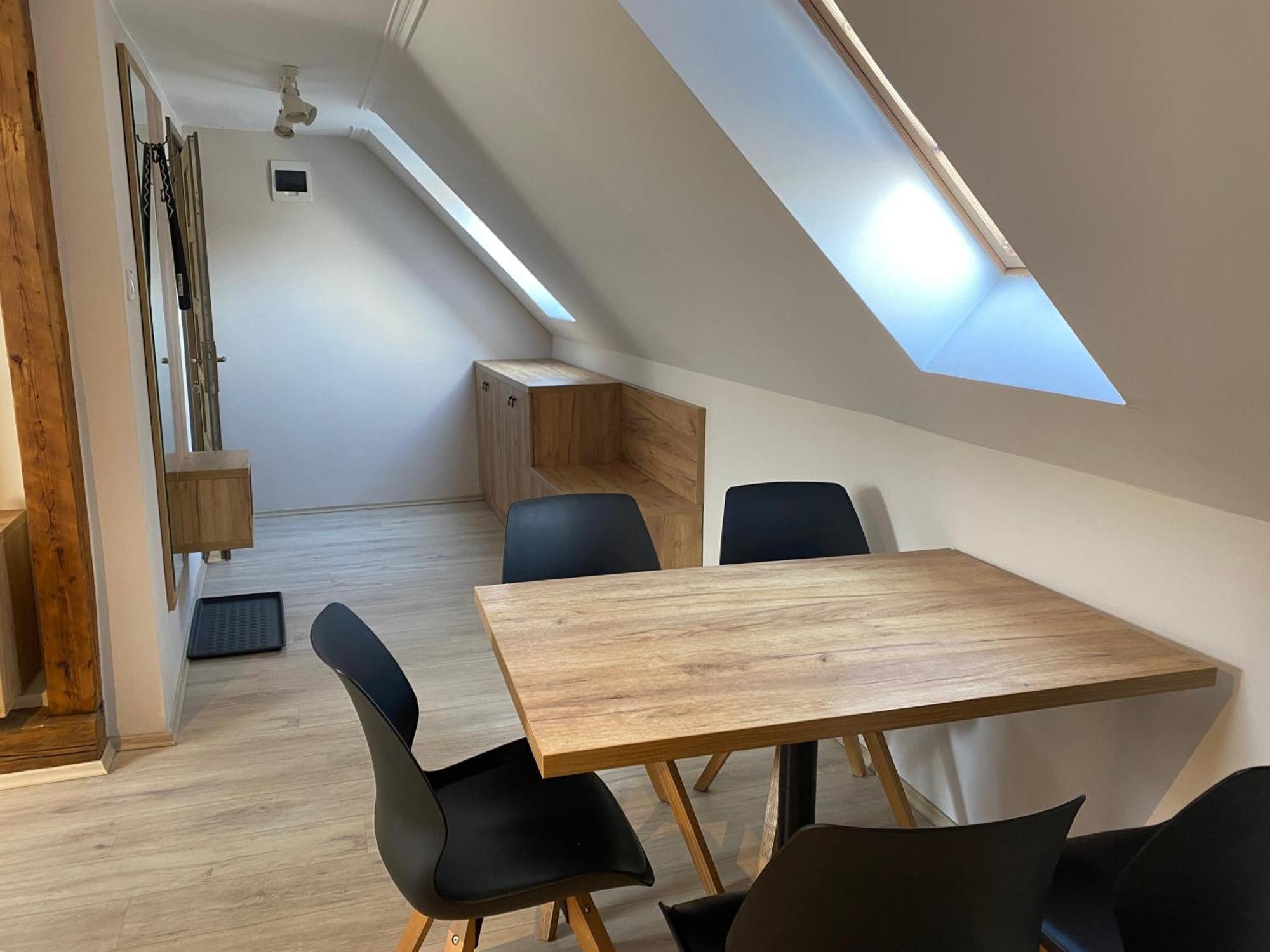 Vatus Apartmanhaz Vac Bagian luar foto